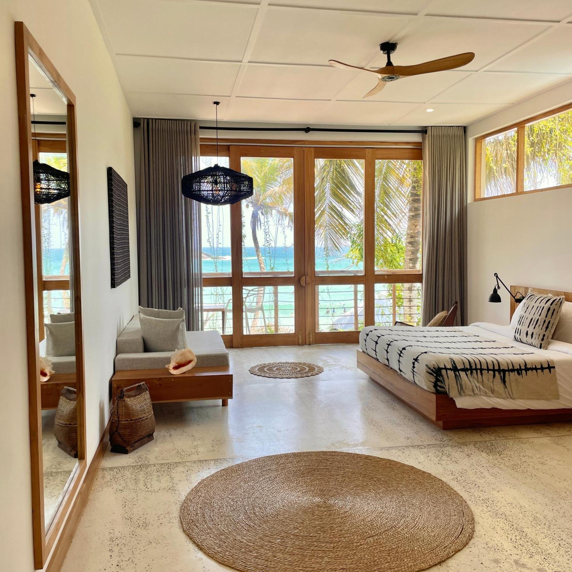 La Playa Beach Club ディックウェラ エクステリア 写真